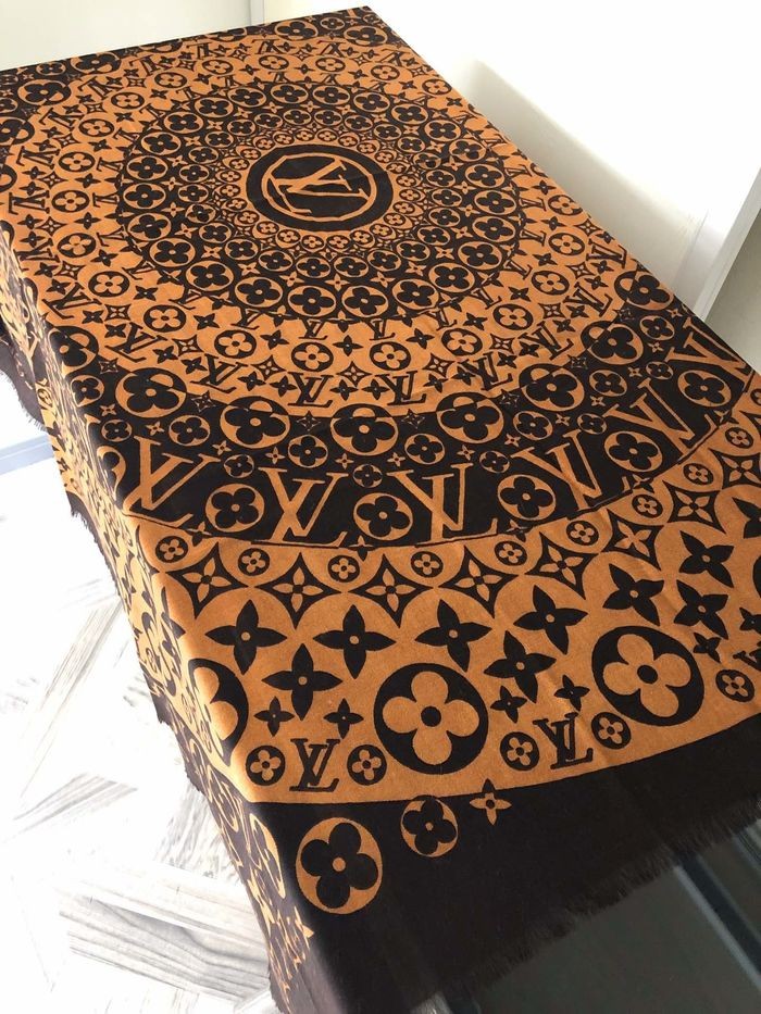 AAA 1:1 Louis Vuitton Scarf LV00084 Scarf HY15367yF79