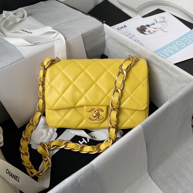 AAAAA Imitation CHANEL Lambskin Flap Shoulder Bag 2022SS yellow HY2127Sy67