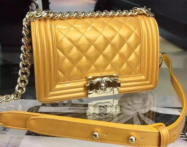 AAAAA Knockoff Boy Chanel mini Flap Shoulder Bag Original Leather A5707 Gold HY23890Pg26
