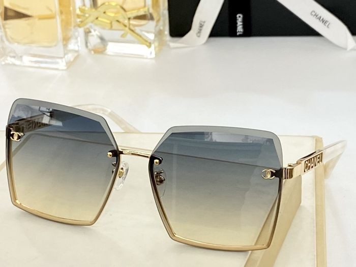 AAAAA Knockoff Chanel Sunglasses Top Quality CHS01157 HY2355Pg26