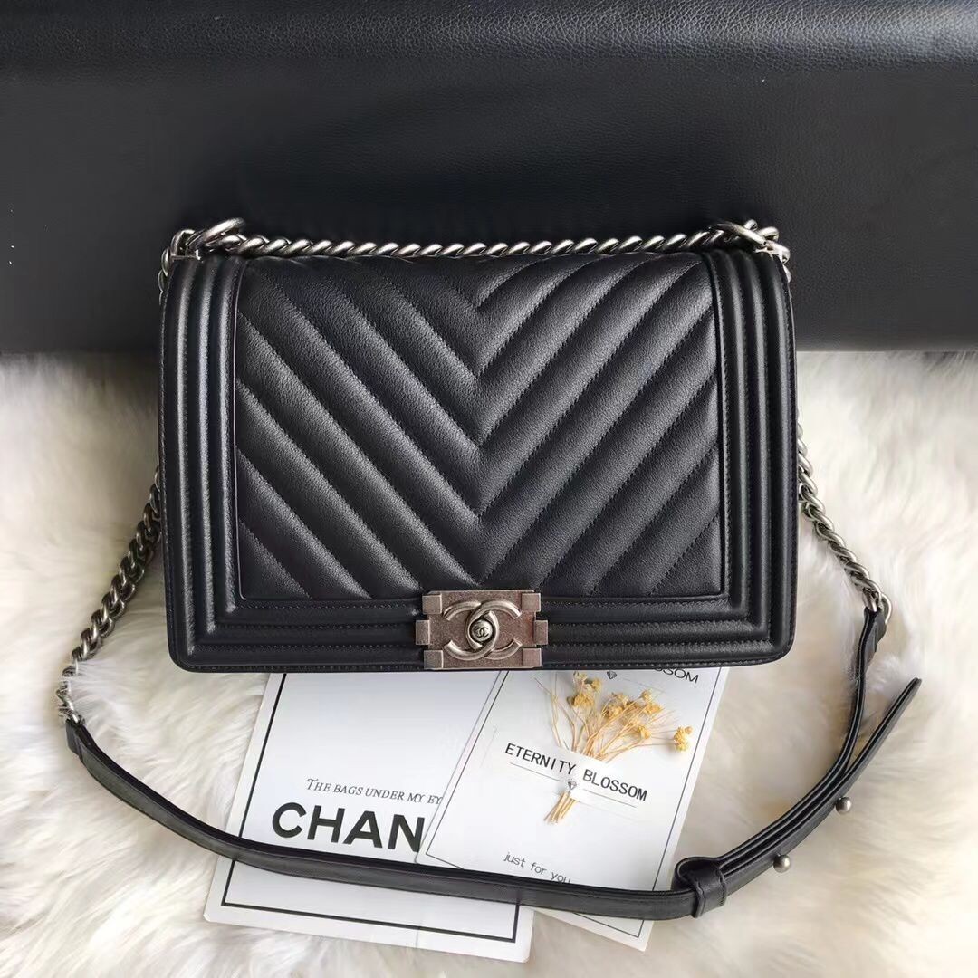 Boy Chanel Flap Bag Original Chevron Leather A67087V Black HY5173fo19