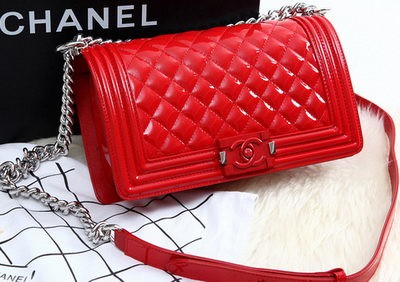 Boy Chanel Flap Bag Original Patent Leather A67086 Red HY21543Tk78