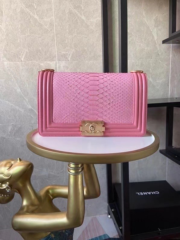Boy Chanel Flap Shoulder Bag original Snake leather AS67086 pink HY727UF26