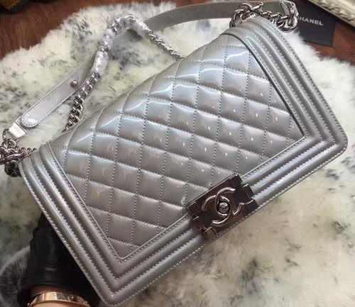 Boy Chanel Flap Shoulder Bag Patent Original Leather A67086 Silver HY20401xa43