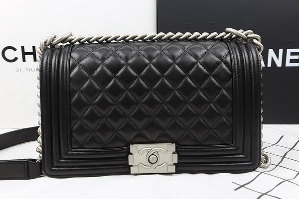 Boy Chanel Flap Shoulder Bags Original Lambskin A67025 Black HY24720fr81