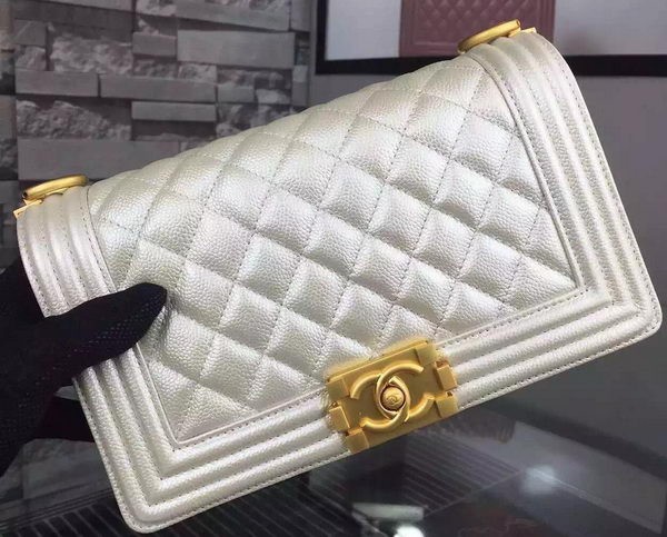 Chanel Boy Flap Shoulder Bag White Original Calfskin Leather A8708 Gold HY19603uU16