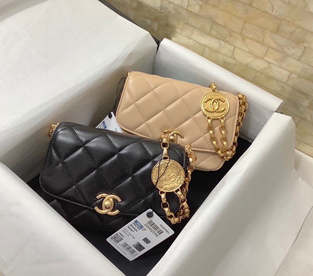 Chanel Flap Shoulder Bag Original Sheepskin leather AS2488 HY25472dX32