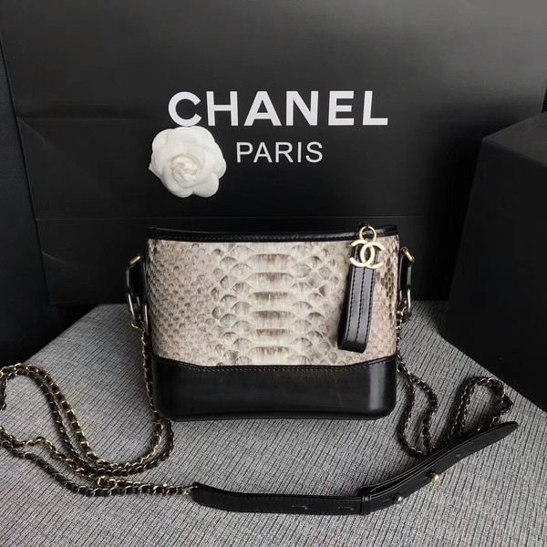 Chanel Gabrielle Mini Shoulder Bag Original Python Leather 8122A White HY4645fr81
