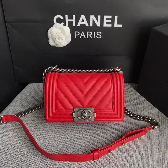 Chanel Le Boy Flap Shoulder Bag Original Calf leather A67085 Bright red silver Buckle HY5923fc78