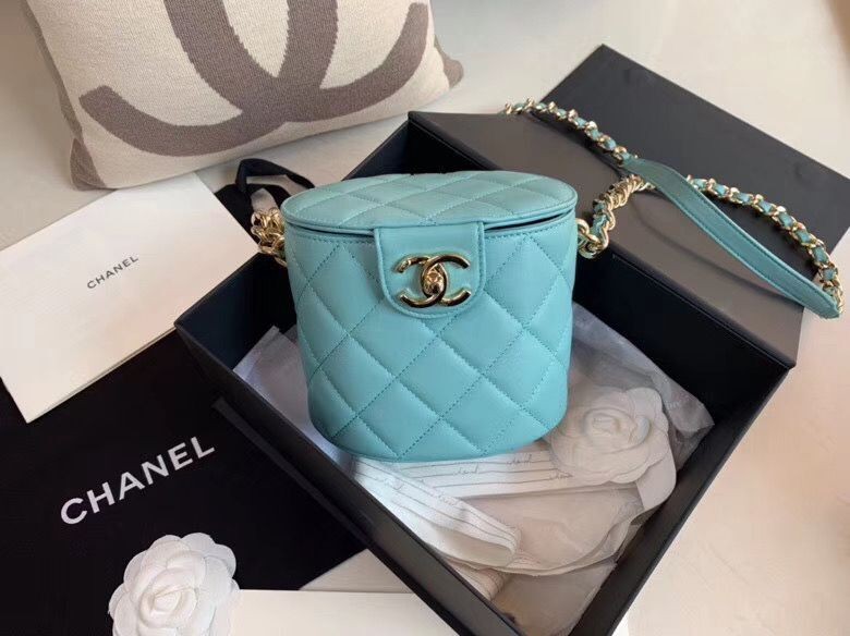 Chanel Original Leather Cosmetic Bag Resin Chain Bag C63298 Green HY21673pk20