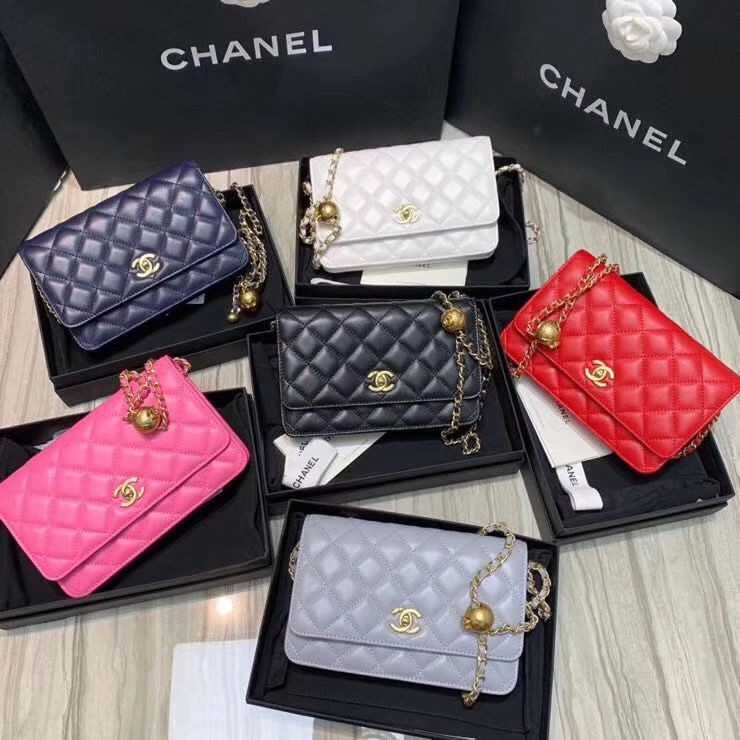 Chanel WOC Original Leather Golden Ball Flap cross-body bag B33818 HY9996HW50