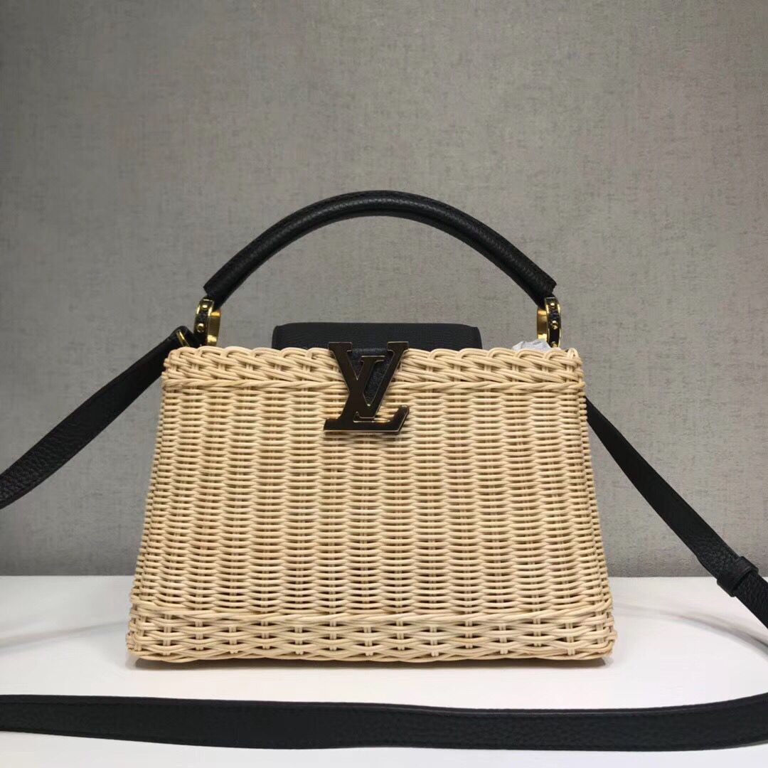 Copy Louis Vuitton Original CAPUCINES PM M50011 Black HY9832Zn71