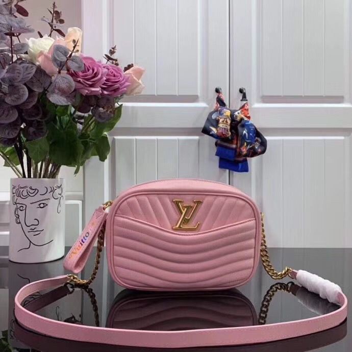 Copy Louis Vuitton Original Leather NEW WAVE Camera Bag M53682 Pink HY3627Zn71