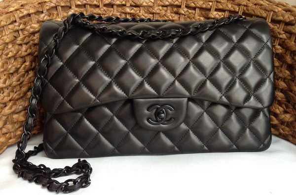 Fake Chanel Classic Flap Bag Original Lambskin Leather A1113 Black HY22489yQ90