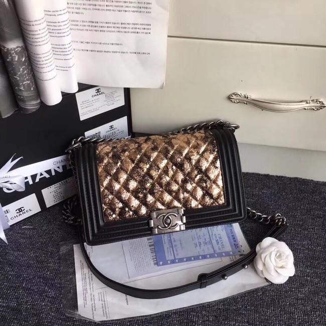 Fake CHANEL Handbag Small BOY Original A67086 silver-Tone Metal HY26325ny77