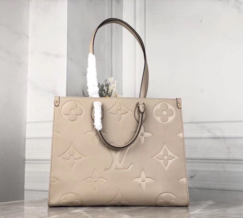 Fake Louis Vuitton ONTHEGO Original Leather Bag M44576 Beige HY9029GR32