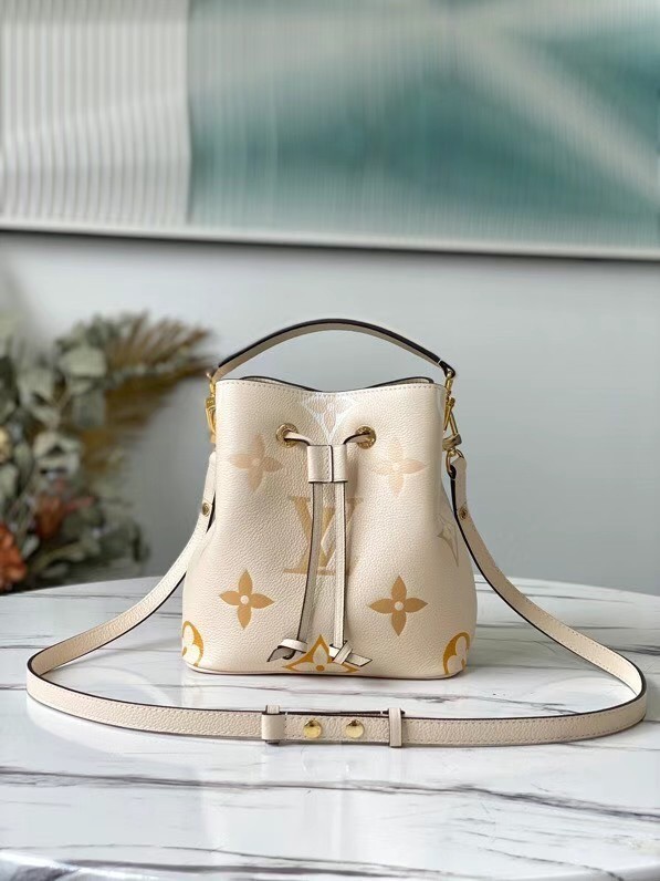 Fake Louis Vuitton Original Leather NEONOE BB M45716 Cream&Saffron HY6551QF99