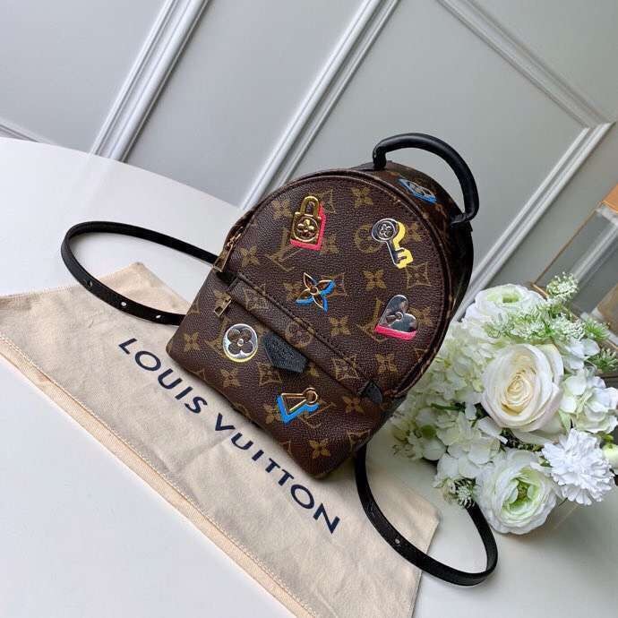 Fake Louis Vuitton Original Monogram Canvas PALM SPRINGS MINI M44367 HY15844Sq37