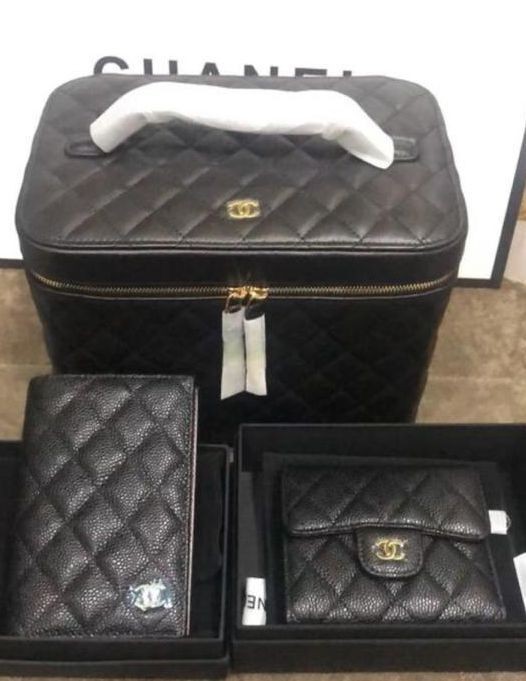 First-class Quality Chanel Original Lather Cosmetic Bag and Wallets Set 5961 black HY10248Sf41