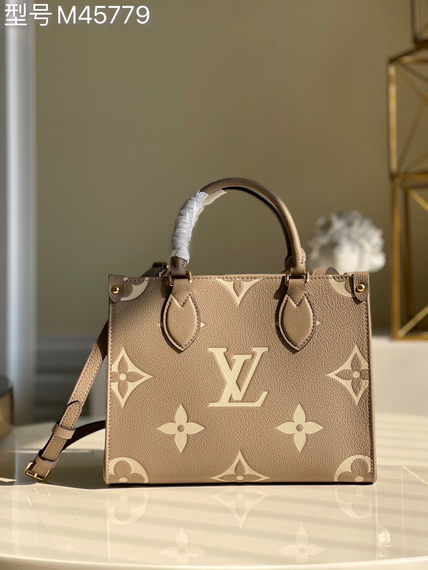 First-class Quality Louis Vuitton ONTHEGO Original Leather PM M45779 Gray HY4644fm32