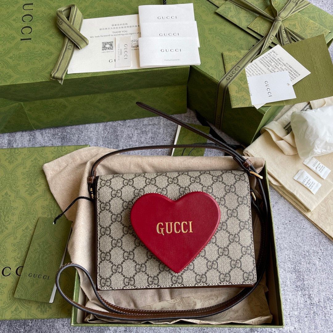 Gucci Original Leather Heart Bag 637048 Red HY25011rd58