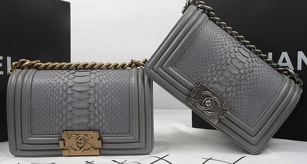 Imitation Boy Chanel mini Flap Bag Original Python Leather A67085 Grey HY4948AI36