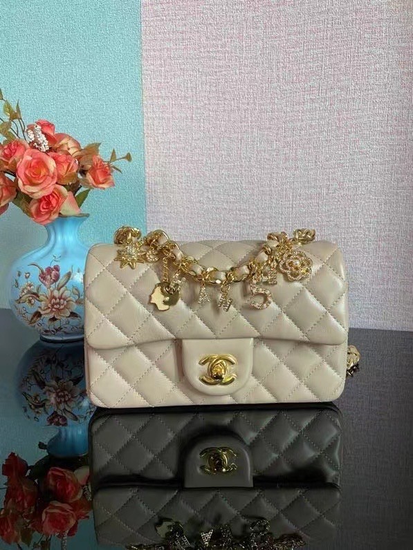 Imitation Chanel Classic Flap Shoulder Bag Original Sheepskin leather AS2326 Beige HY17210Nj42