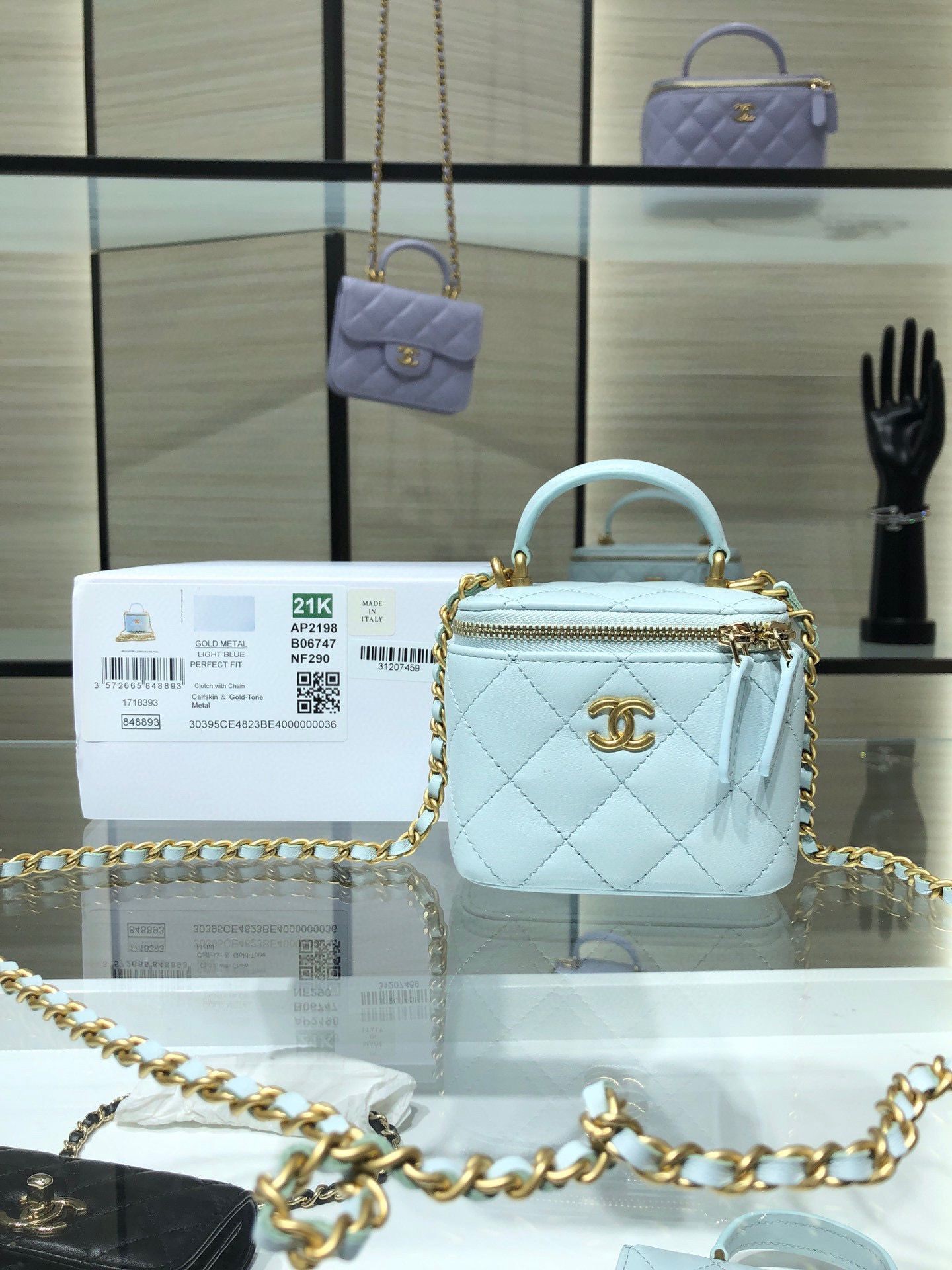 Imitation Fashion Chanel Original Small classic chain box handbag AP2198 Light Blue HY1764kd19