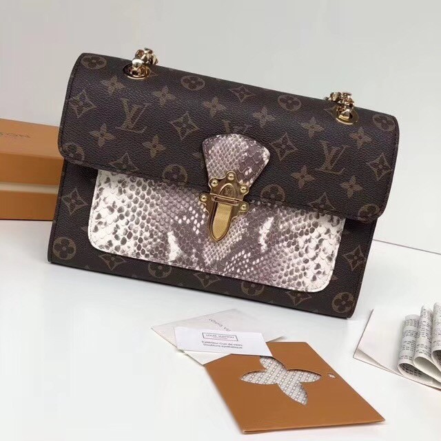 Imitation Louis vuitton original monogram canvas VICTOIRE M43731 pink HY23358Ug88