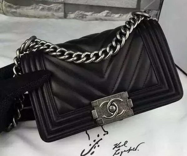 Imitation Top Boy Chanel mini Flap Bag Original Chevron Sheepskin Leather A5707 Black HY21942tr16