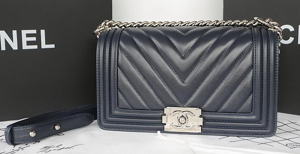 Knockoff Boy Chanel Flap Bag Original Chevron Sheepskin A67025 Royal HY11390Bt18