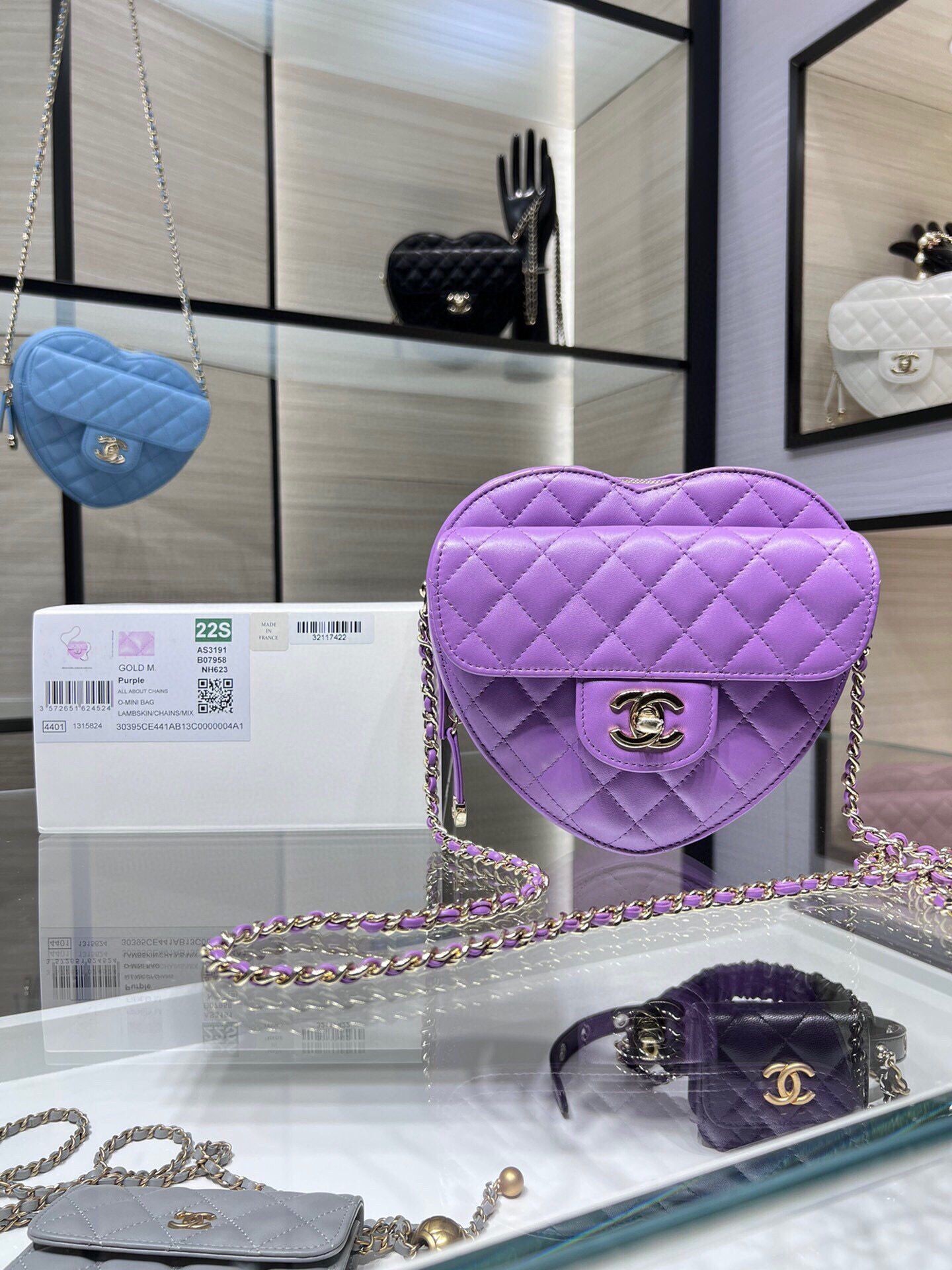 Knockoff Chanel 2022S Love Heart Original Lambskin Crossbody Chain Bag AS3191Y Purple HY10867yK94