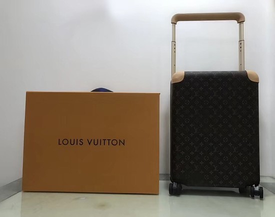 Louis Vuitton Monogram Canvas HORIZON 50 M23209 HY4762su78