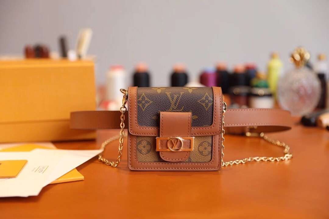 Louis Vuitton Monogram Canvas Original Leather DAUPHINE BB Belt Bag M68621 Brown HY2000rf73