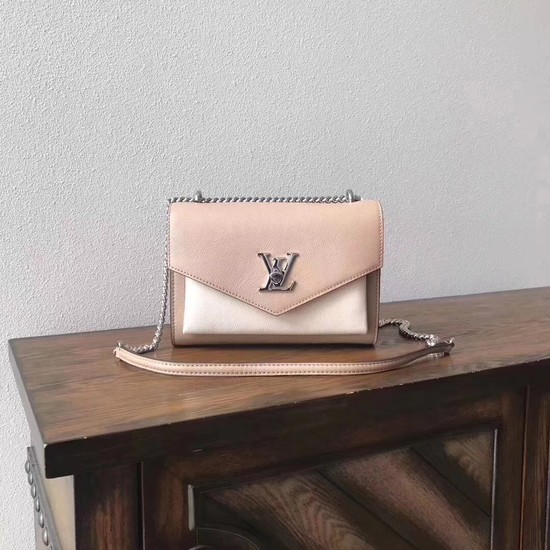 Louis vuitton Original Cowhide MYLOCKME BB M51424 Apricot white HY25506Va47