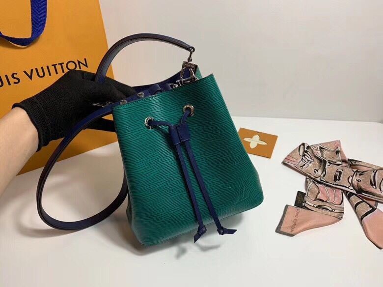 Louis Vuitton Original Epi Leather Neonoe BB Bag M53612 Green HY18250Sy67