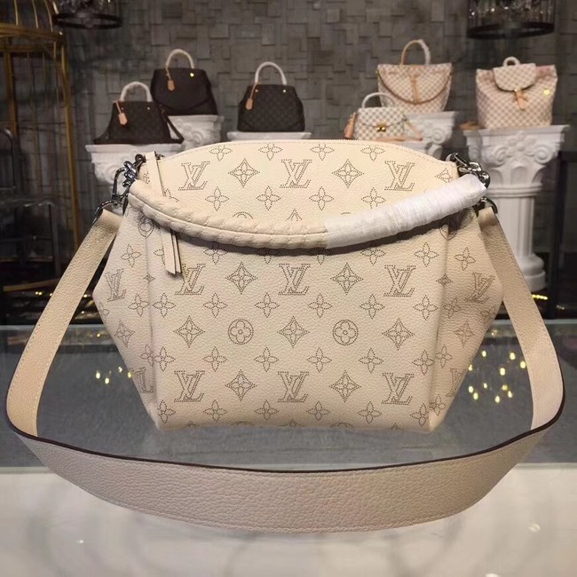 Louis Vuitton original Mahina Leather BABYLONE CHAIN BB M51767 cream HY10254Hn31