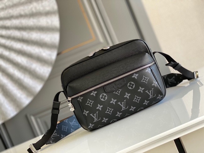 Louis Vuitton OUTDOOR MESSENGER M30233 black HY4988Pu45