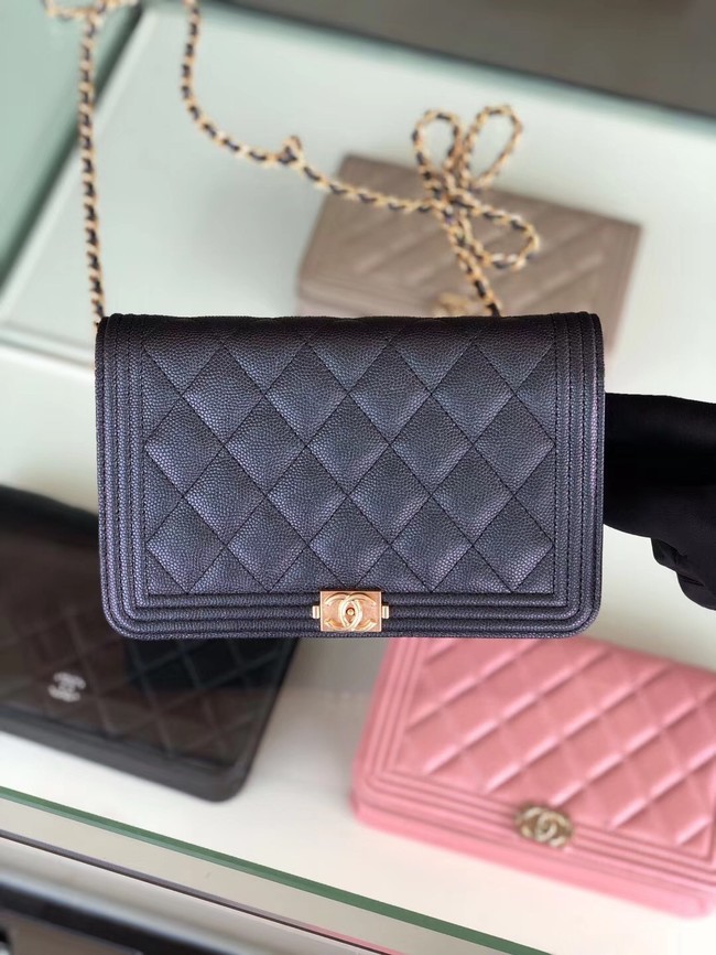 Replica BOY CHANEL Original Wallet on Chain & Gold-Tone Metal B80287 black HY11184iF91