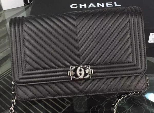 Replica Boy Chanel WOC Flap Bag Original Chevron Sheepskin A53731 Black HY6841cK54