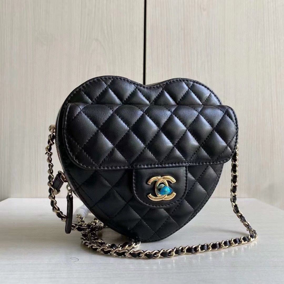 Replica Chanel 2022S Love Heart Original Lambskin Crossbody Chain Bag AS3191Y Black HY13280HB48