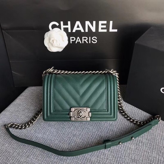 Replica Chanel Le Boy Flap Shoulder Bag Original Caviar Leather P67085 Blackish green silver Buckle HY3965Fi42