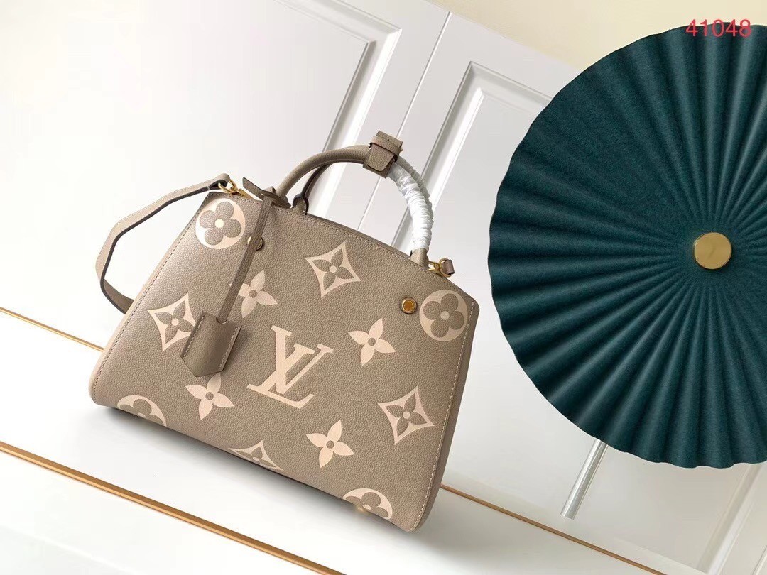 Replica Louis Vuitton Original MONTAIGNE M41053 grey HY5093Vi77
