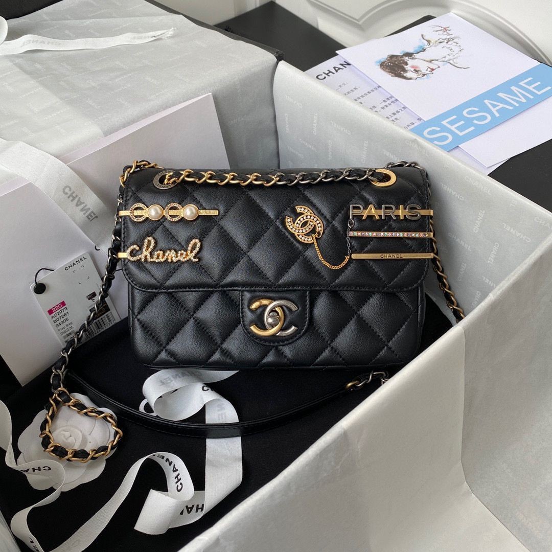 Replica Top Chanel Original Leather Pearl Hairpin Badge Bag AS2979 Black HY5784Vx24