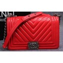 Boy Chanel Flap Shoulder Bag Herringbone Stitching CHA6817 Red HY894LG44