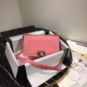 Fake Chanel Le Boy Flap Shoulder Bag Original Leather Pink A67086 Gold HY24640tu77
