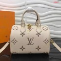 Fake Cheap Louis Vuitton SPEEDY BANDOULIERE 25 M58947 Cream HY14945Kt89