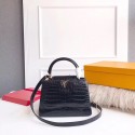 Fake Louis vuitton original crocodile CAPUCINES PM M94587 black HY5263bz90