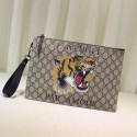 Gucci Angry Cat Print GG Supreme Pouch 473904 Tiger HY14880TV86