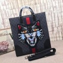 Gucci GG Supreme Tote with Embroidered Angry Cat 478326 Black HY25617rh54